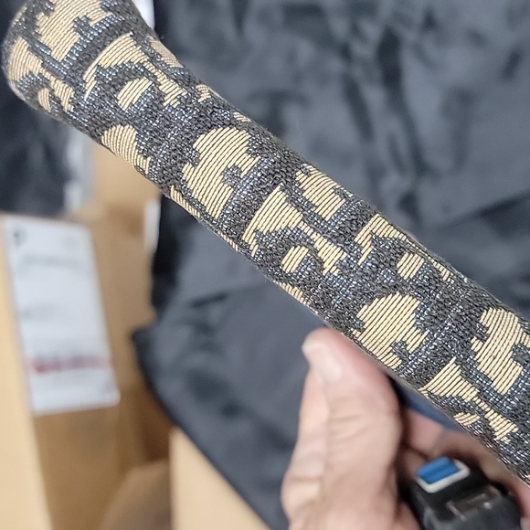 Authentic Dior trotter pouch - Picture 6 of 13